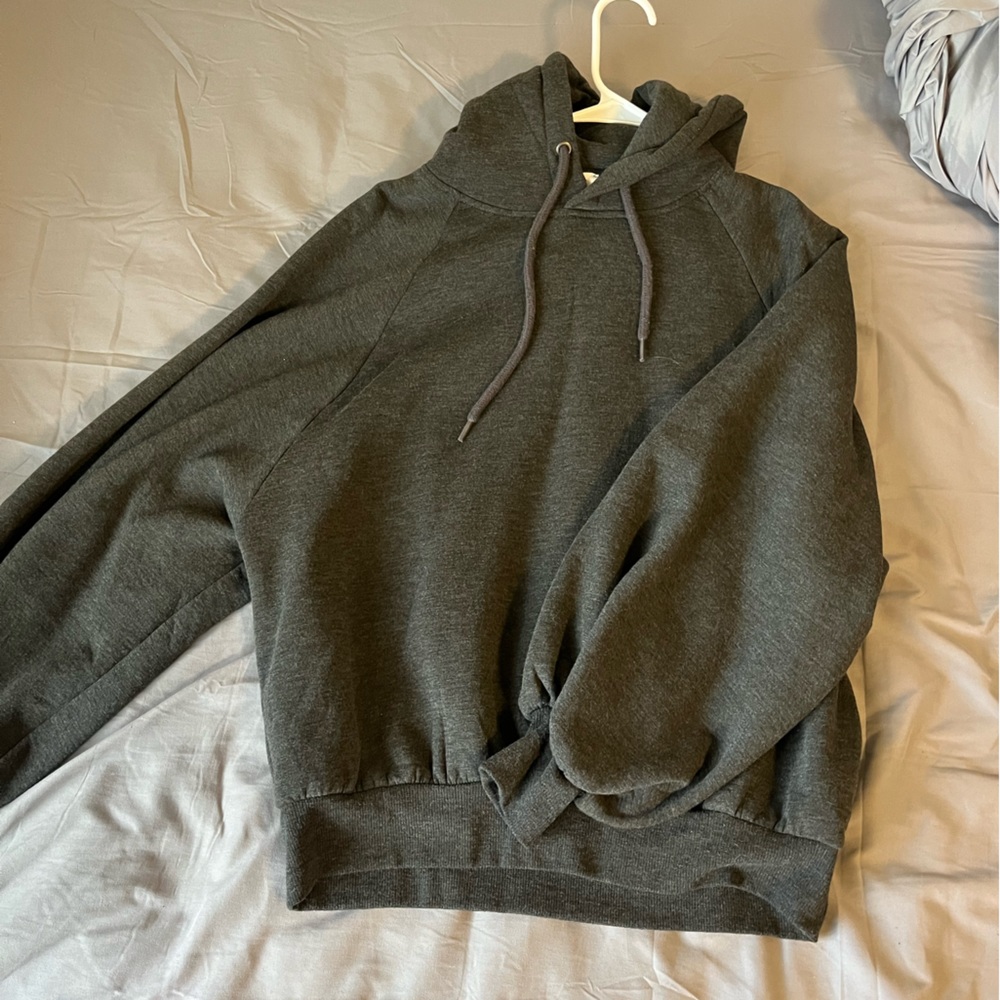 grey hoodie